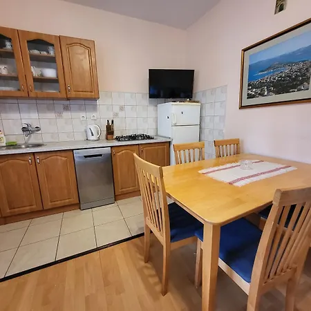 Jasna West Apartment *