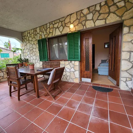 Apartment Jasna West Murter